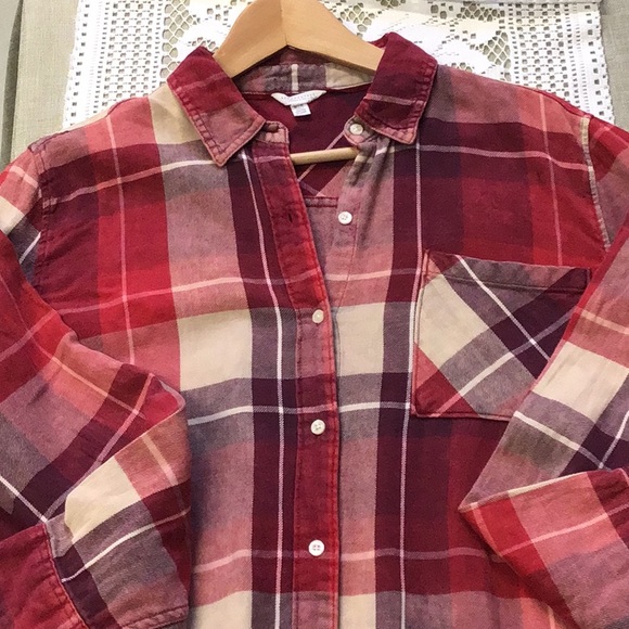 Aeropostale red and cream plaid button down top - Picture 9 of 12